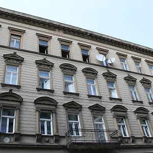 Capital 3*, Budapešť Maďarsko
